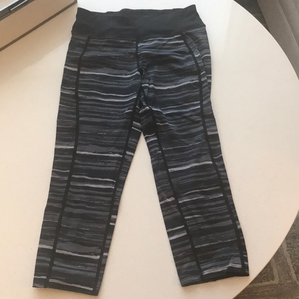 Betsy Johnson leggings